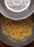 Immagine del passaggio 3 della ricetta Spaghettoni con crema di patate, pecorino e guanciale