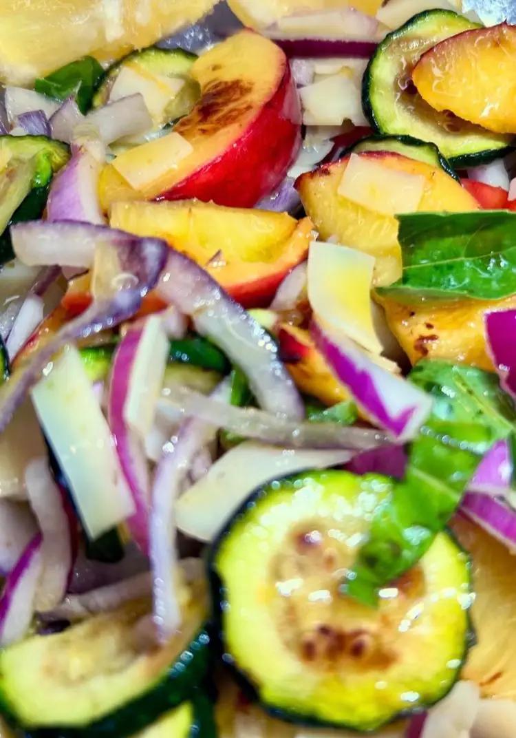 Ricetta Insalata di zucchine grigliate e pesche di lecosinedellacuoca