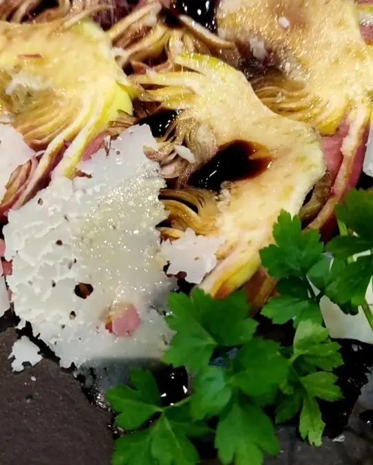 Ricetta Insalata di carciofi con pecorino romano, olio evo e aceto balsamico di Paola_dielle