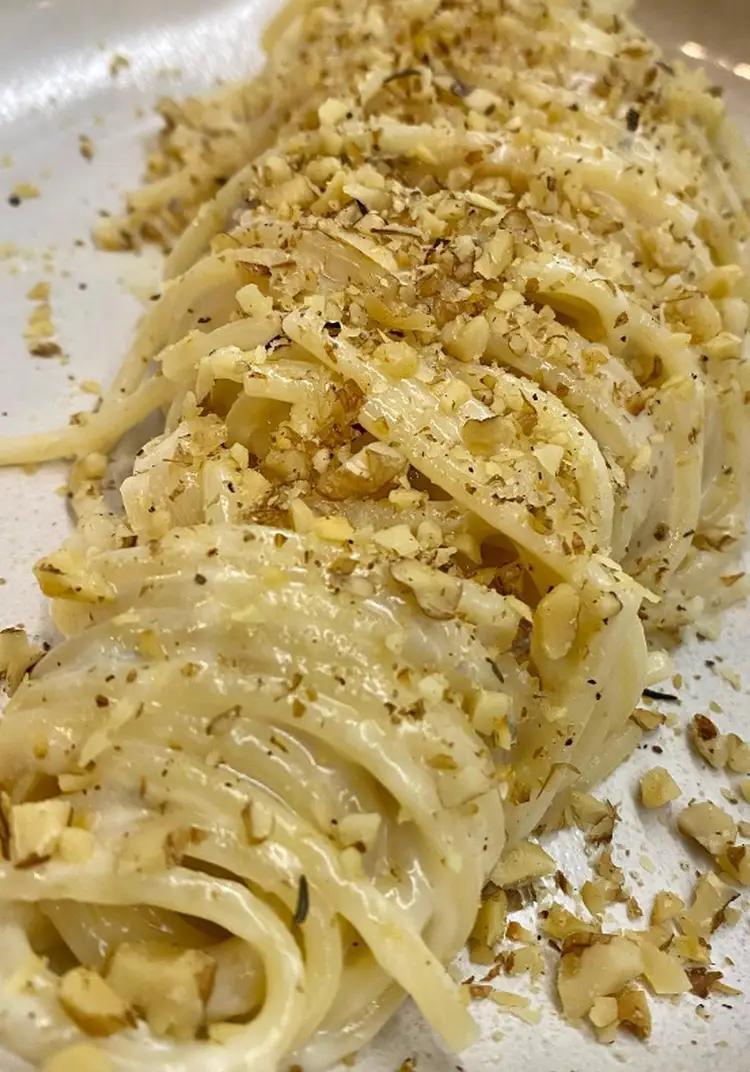 Ricetta Spaghetti alle noci e gorgonzola di lucasfoodandkitchen