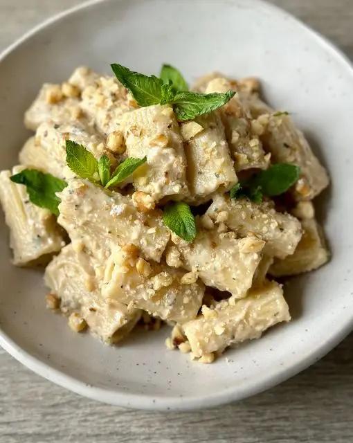 Ricetta RIGATONI PASTA GAROFALO con CREMA DI MELANZANE di unfilodolio