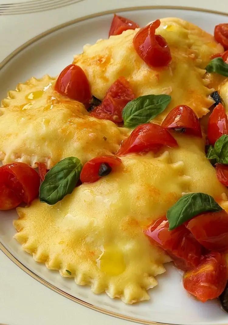 Ricetta Ravioli di merluzzo con pomodorini e basilico di gessi_in_cucina