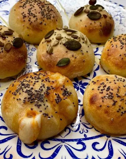 Ricetta Paninetti ripieni filanti di ilmiopiattoacolori