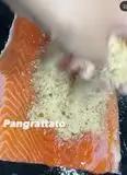 Immagine del passaggio 3 della ricetta Salmone in crosta 😋🐟