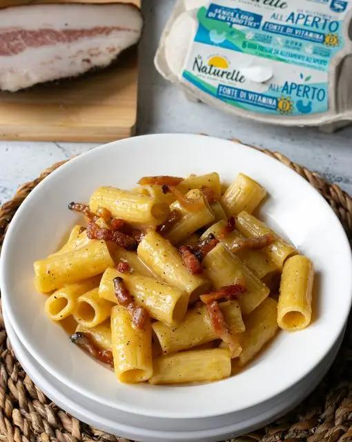 Ricetta Rigatoni alla carbonara di valentinaprevidi