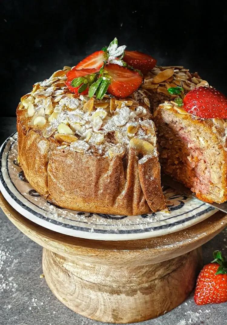 Ricetta Torta fragole e mandorle di Bina