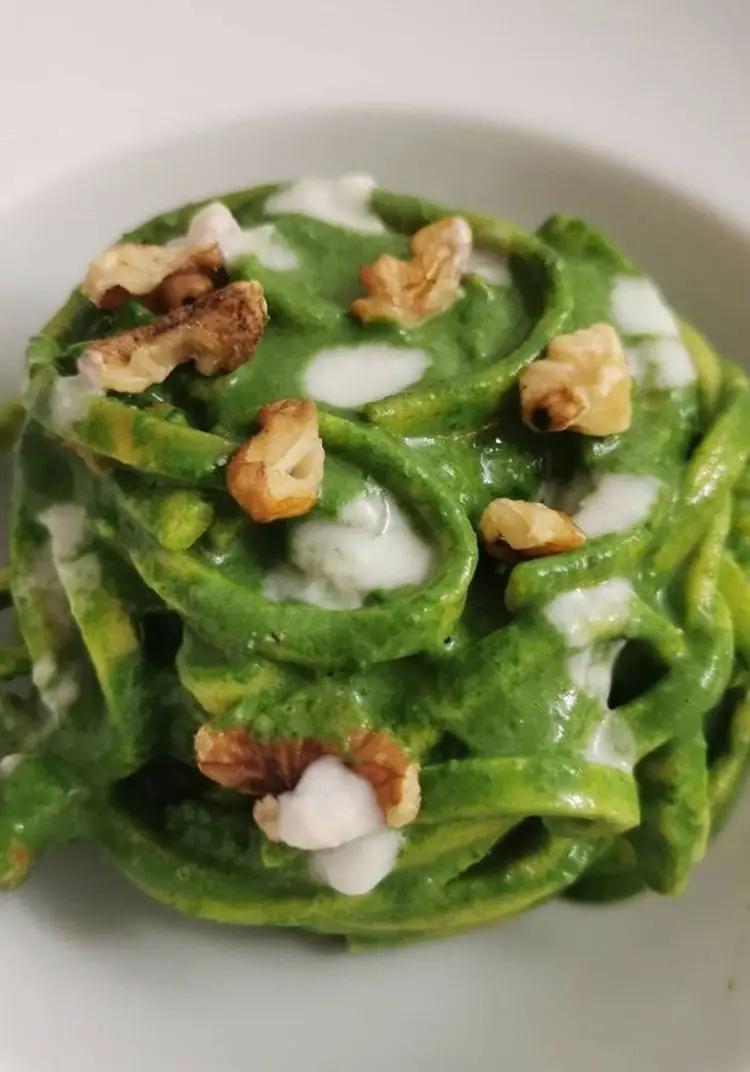 Ricetta Scialatielli con crema di spinaci, parmigiano e noci. di kitchen_esposito