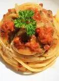 Immagine del passaggio 1 della ricetta Spaghetti polpa di riccio e bottarga di triglia