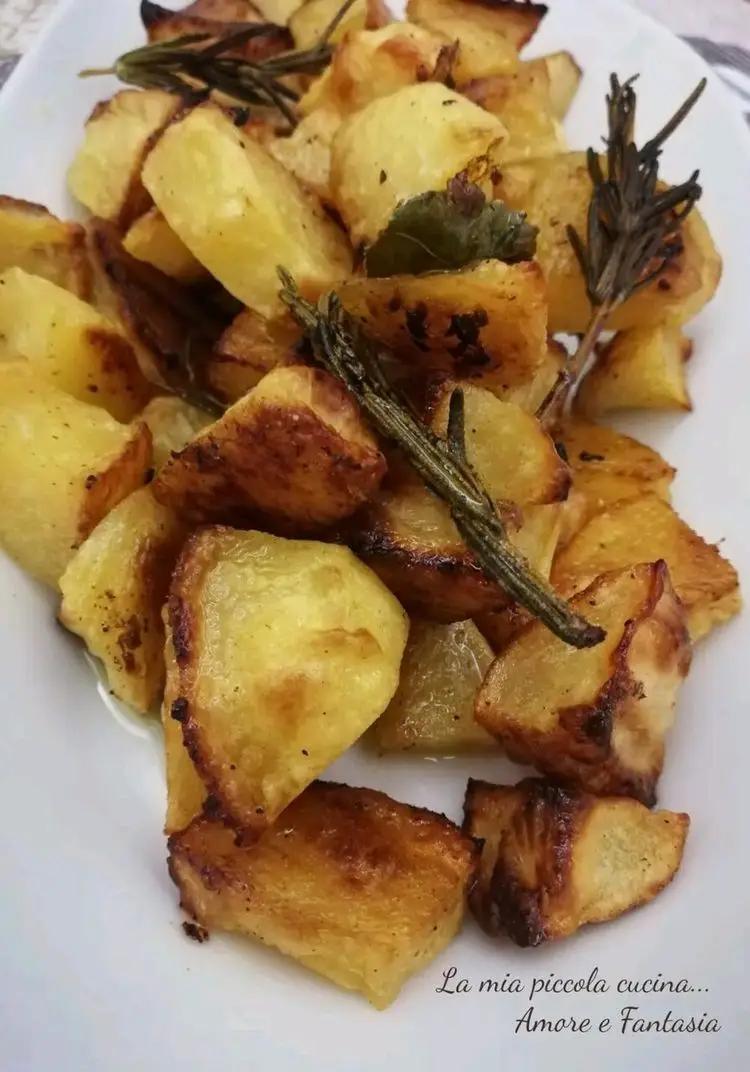 Ricetta Cubetti di patate al forno di lamiapiccolacucinamorefantasia
