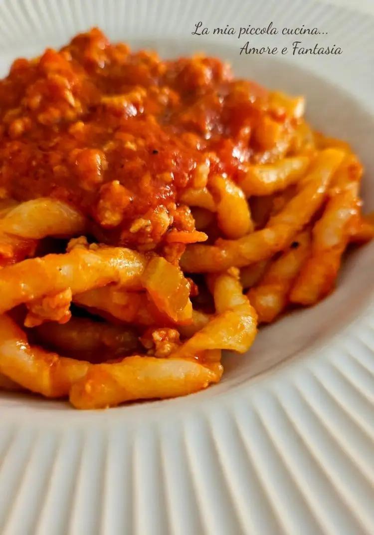 Ricetta Fusilli freschi al ragù di lamiapiccolacucinamorefantasia