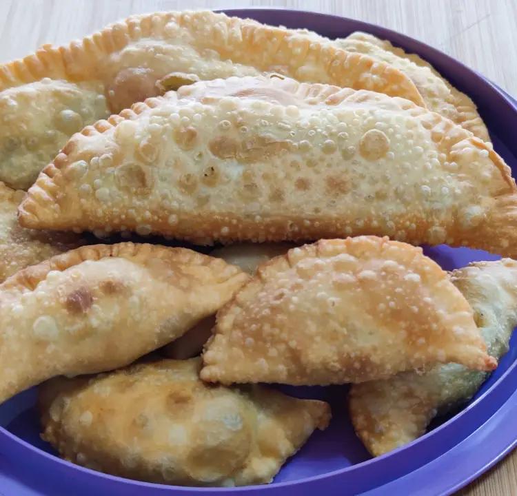 Ricetta Panzerotti fritti, veloci e senza lievito di Ricette_in_un_click