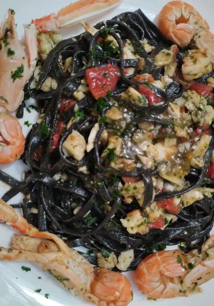 Ricetta Tagliatelle Gluten free nero di seppia al Sugo di Pesce di marchichef