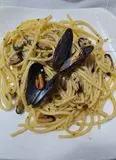 Immagine del passaggio 19 della ricetta Spaghetti Gluten free con cozze alla Napoletana