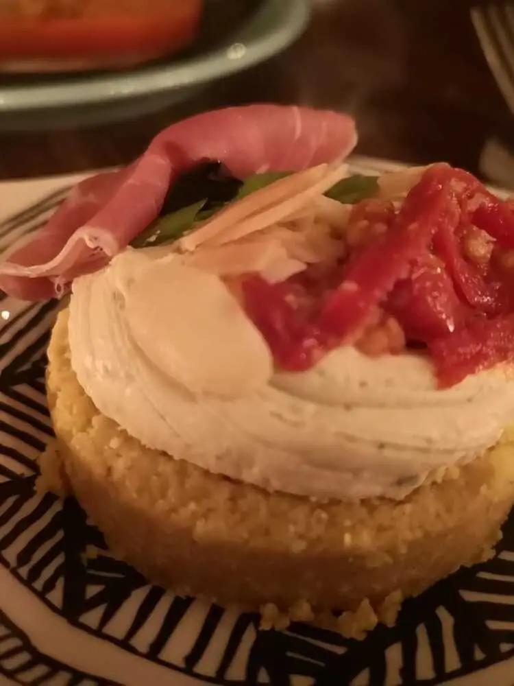 Ricetta Vol au vent alla spuma di prosciutto e pomodorini del Vesuvio di stonata85