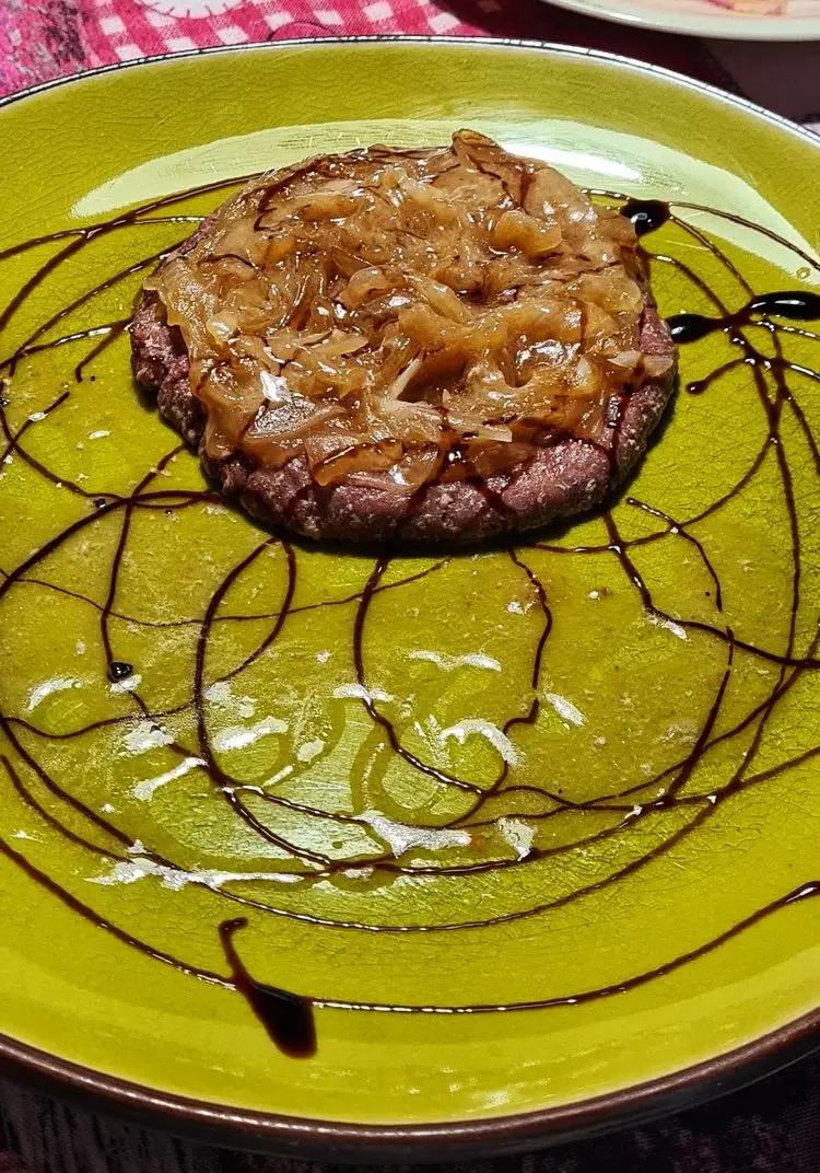 Ricetta Hamburger con cipolla caramellata di Steve81