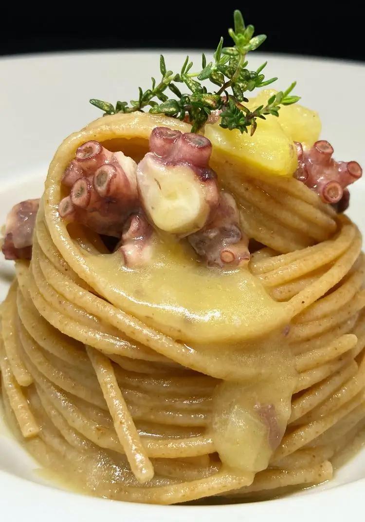 Ricetta Spaghetti integrali con polpo e patate di unastellaincucina