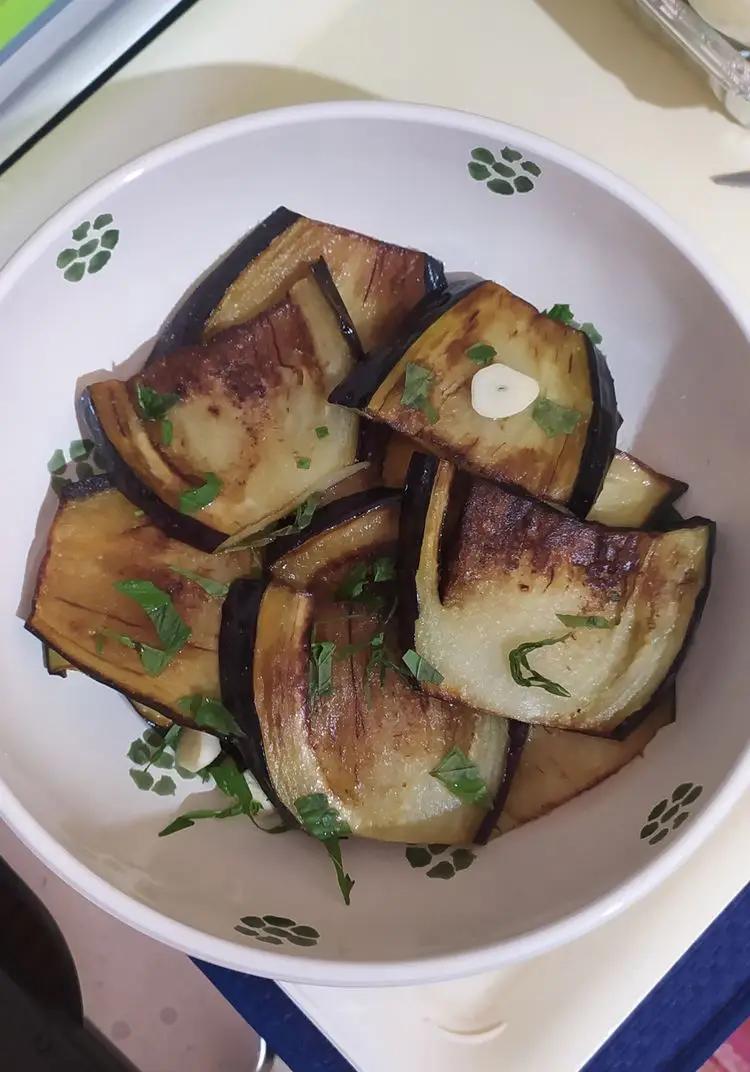 Ricetta Melanzane fritte con aglio e menta di paola2011