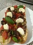 Immagine del passaggio 5 della ricetta BRUSCHETTA CON MELANZANE 🍆E POMODORO 🍅🤤