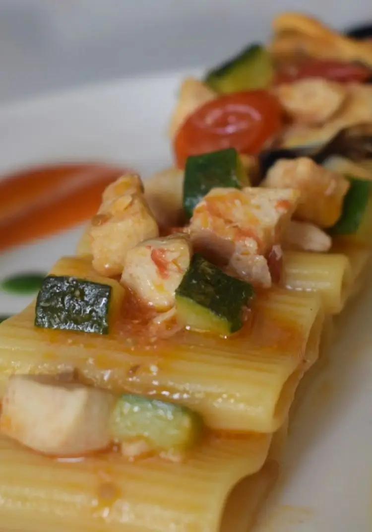Ricetta Gigantoni Garofalo con pesce spada, cozze tarantine, zucchine e pomodorini. "I primi dei primi" di Mamy.chef75