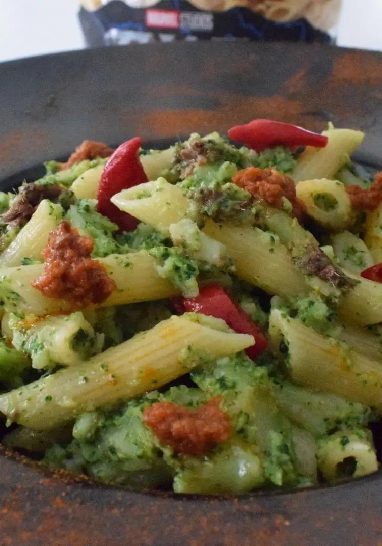 Ricetta Penne Garofalo con i mugnoli, peperoncino e patè di pomodori secchi. di Mamy.chef75