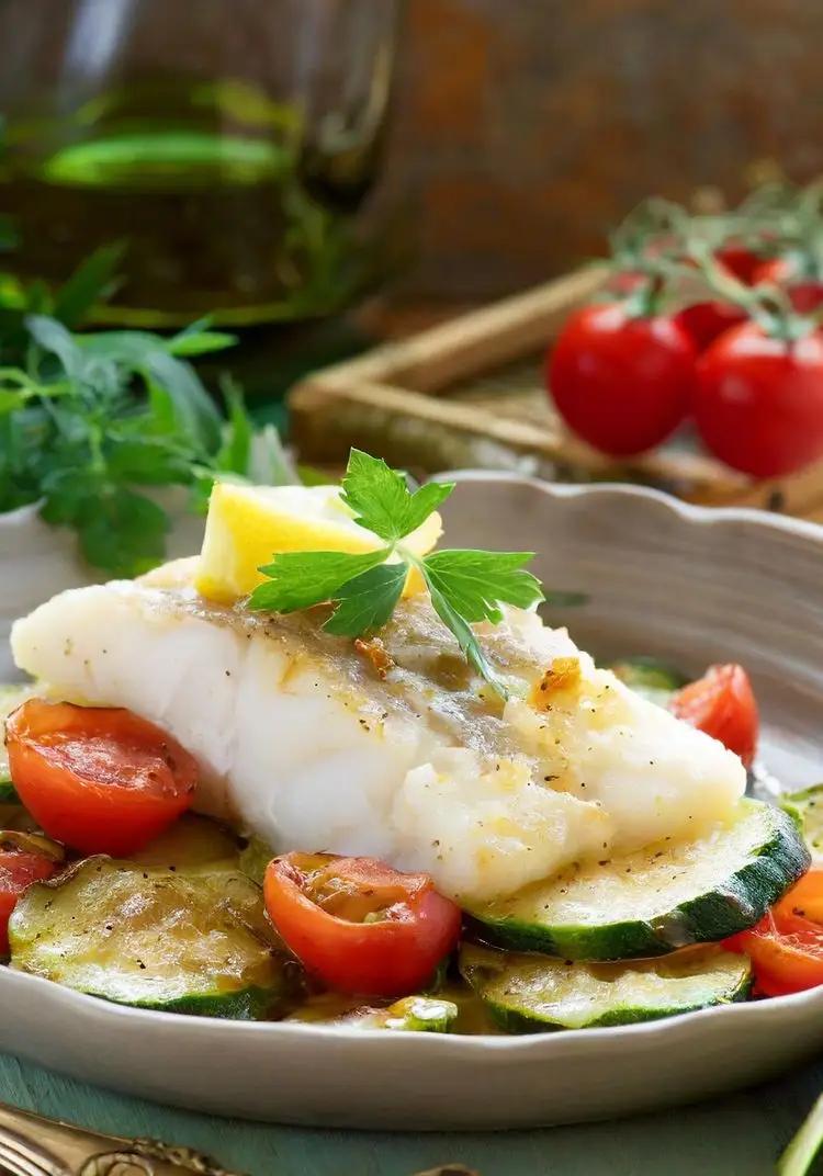 Ricetta Merluzzo con zucchine e pomodorini di Magno