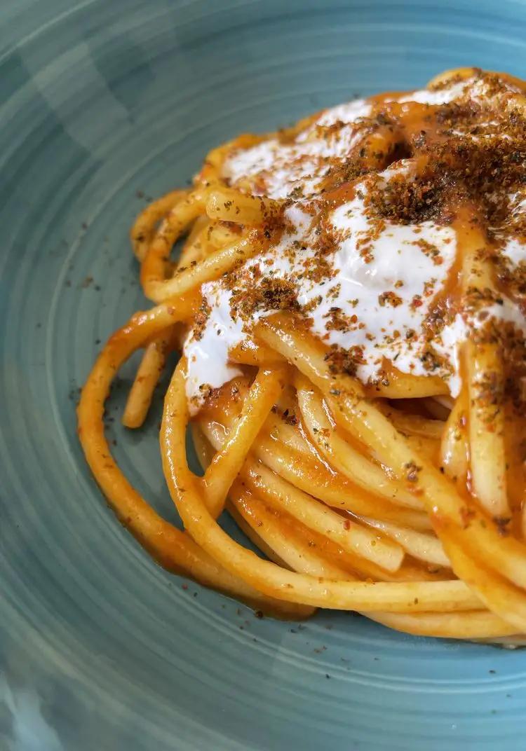 Ricetta Spaghettoni pomodoro e burrata di lomagnafoodblog