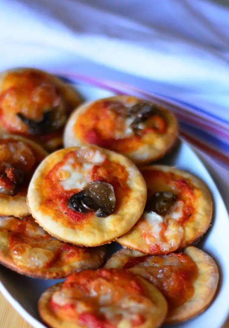 Ricetta Pizzette allo yogurt greco senza lievitazione di ricettedimaria