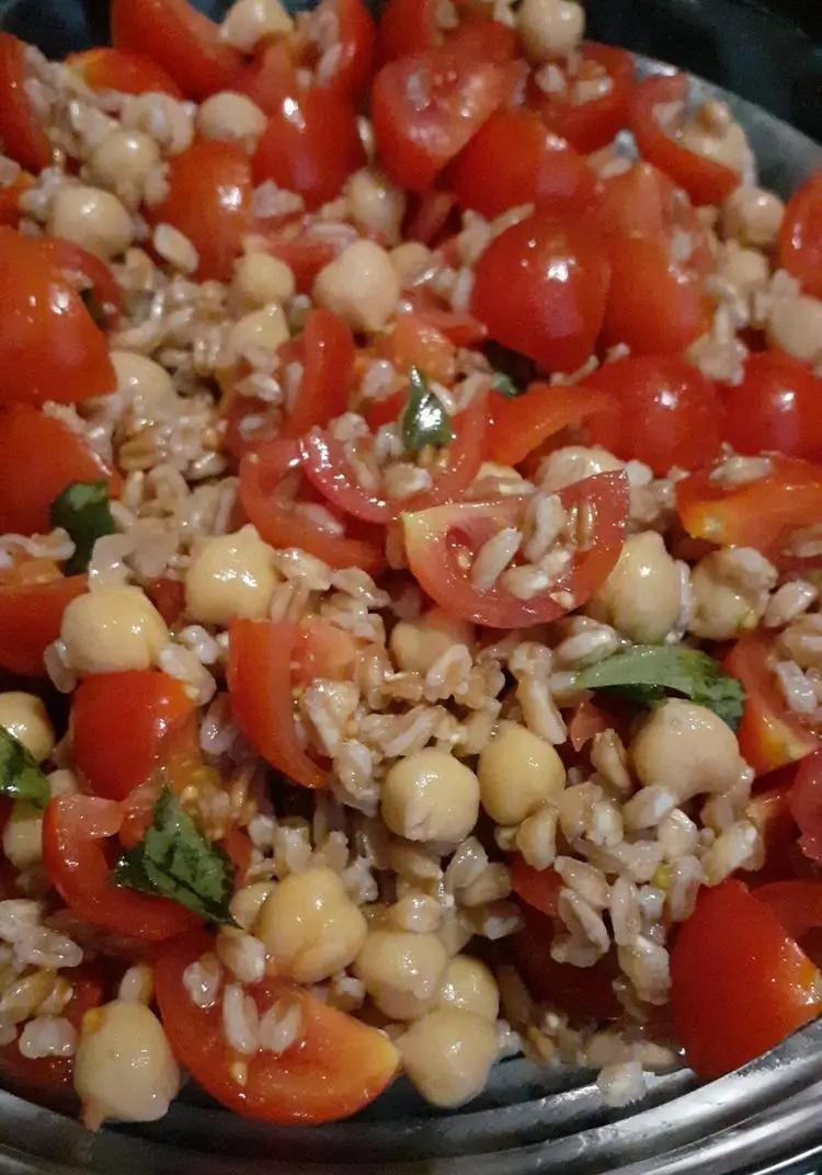 Ricetta Farro Pomodori e ceci di elvira.gengaro