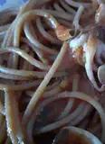 Immagine del passaggio 1 della ricetta Spaghetti slle vongole
