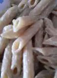 Immagine del passaggio 2 della ricetta Pasta al pesto di pistacchi