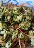 Immagine del passaggio 1 della ricetta Spaghetti con broccoli