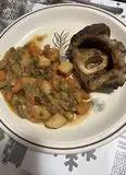 Immagine del passaggio 4 della ricetta Ossobuco con verdure