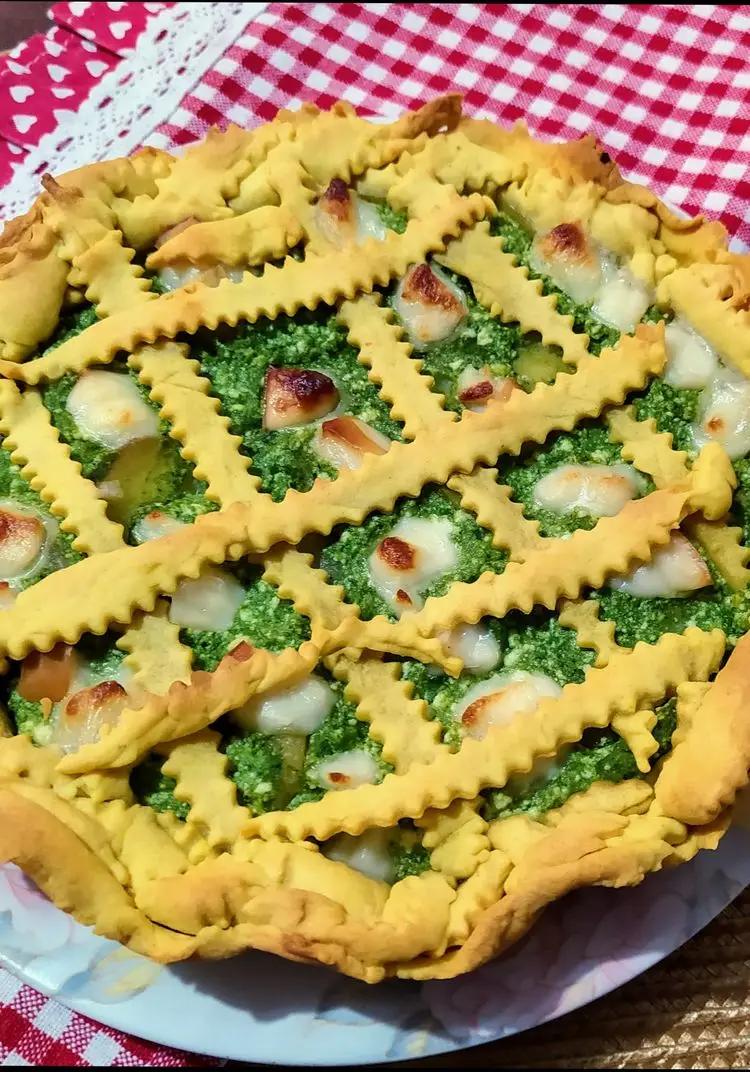 Ricetta TORTA SALATA ALLA CURCUMA CON CIME DI RAPE E PATATE di antoniasalomone1