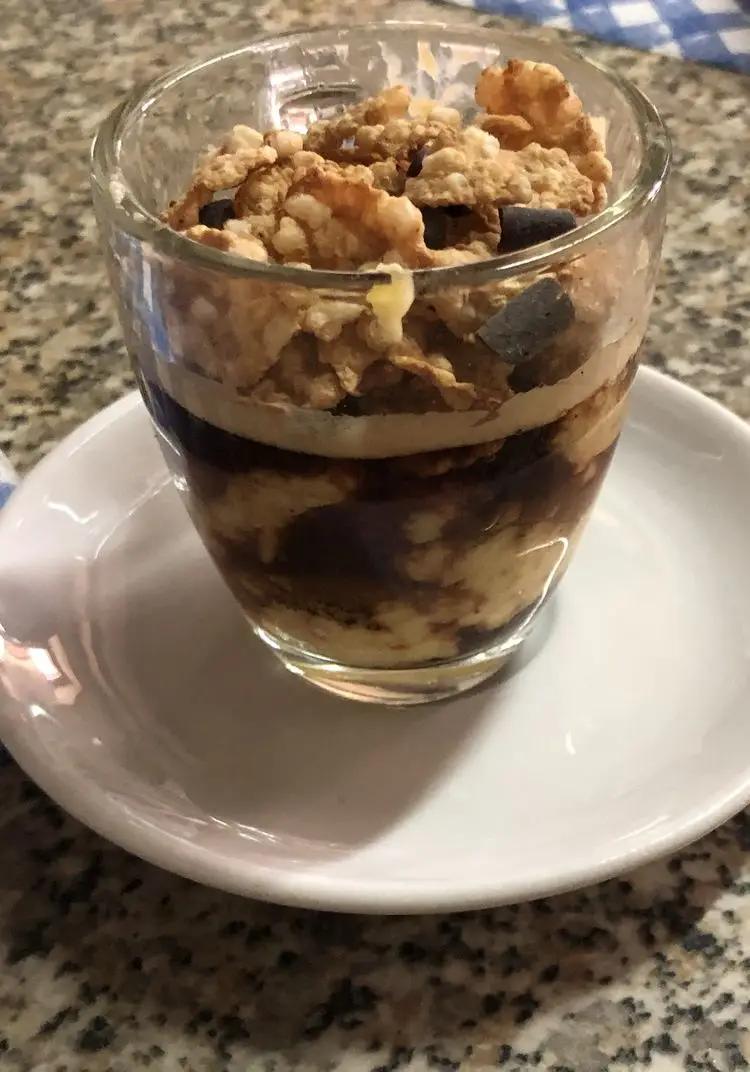 Ricetta Tazzina di caffè alla crema pasticciera e cereali di zanolibarbara67