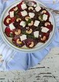 Immagine del passaggio 9 della ricetta Insalata  rapa rossa, feta ed anacardi tostati