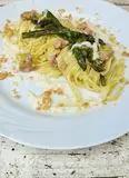 Immagine del passaggio 10 della ricetta Fettuccine asparagi, salsiccia e crema di pecorino