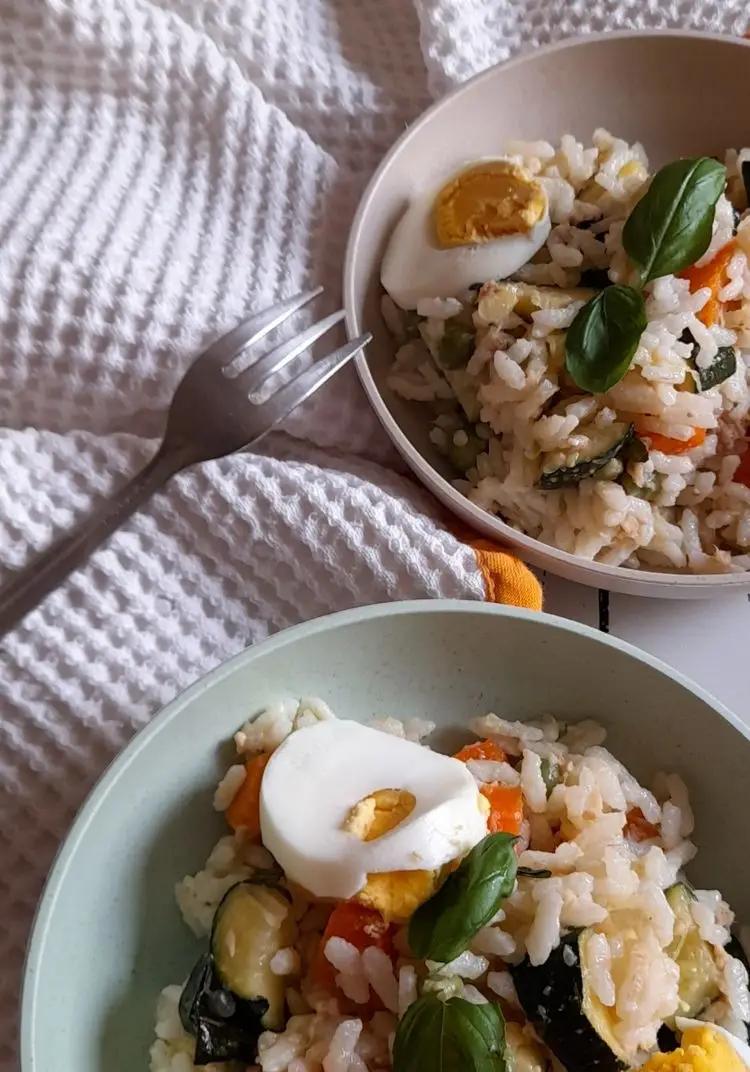 Ricetta Insalata di riso con verdure e uova sode di anna_di_meo