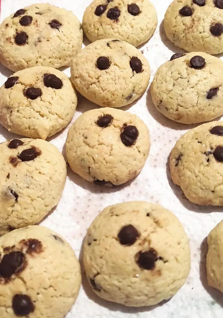 Ricetta Biscotti con gocce di cioccolato fondente di lorichef