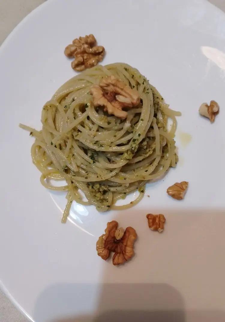 Ricetta Spaghetti al pesto di noci di monello