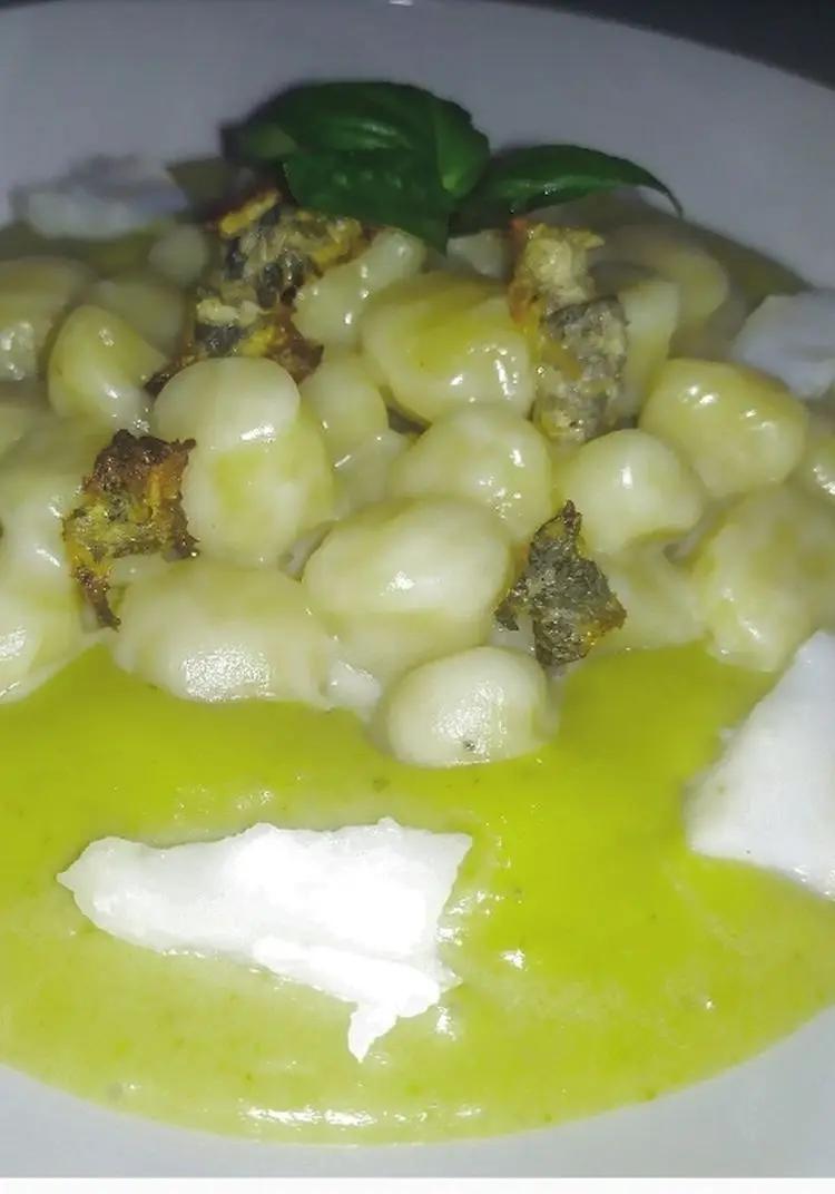 Ricetta Gnocchi al baccalà mantecati alla crema di pecorino su crema di zucchine di UnaSardaInCucina