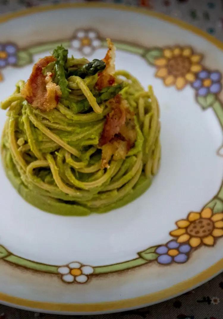 Ricetta Spaghetti con crema di asparagi e mandorle di fabriziomichelessi94