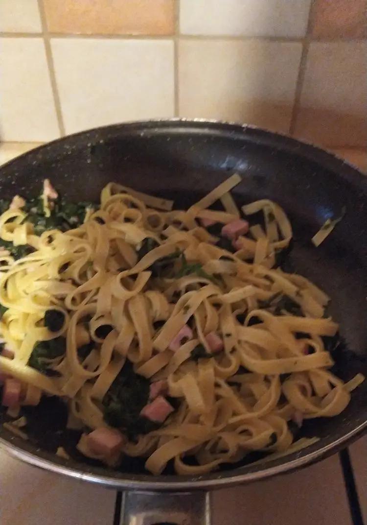 Ricetta Tagliatelle spinaci e prosciutto di scialpi.giovanna