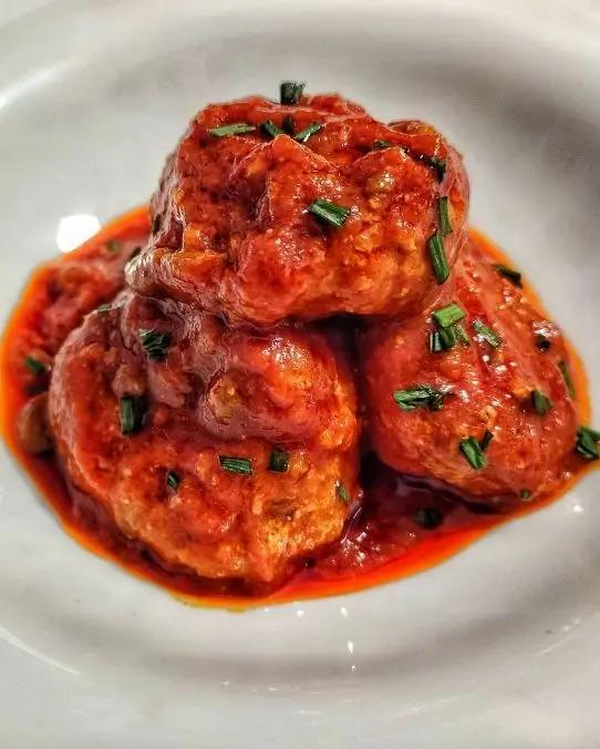 Ricetta Polpette al sugo #apranzodainonni di ilrestomangia