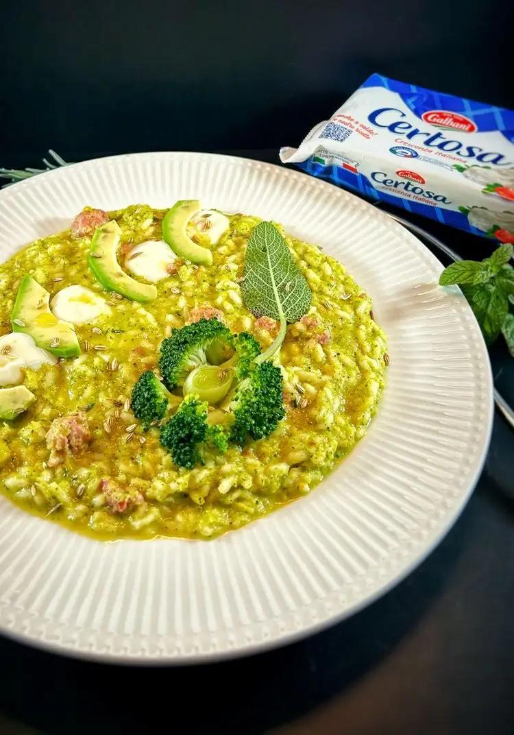 Ricetta Risotto con Certosa, Porri, Crema di Broccoli, Salsiccia e Finocchio di renacooking