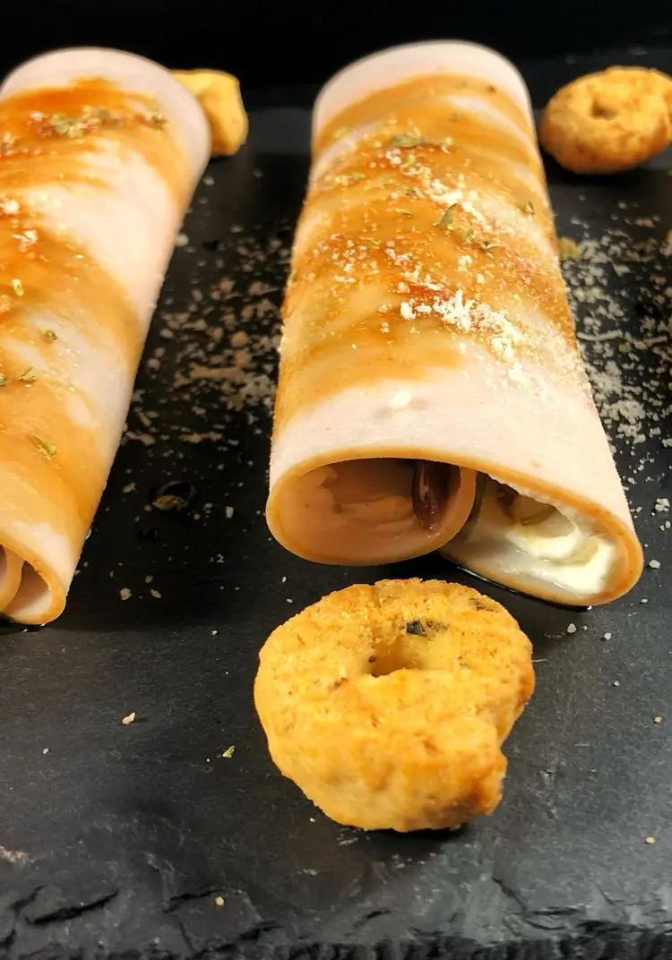 Ricetta Involtini di Fesa di Tacchino con Scamorza e Pesto di Radicchio e Noccioline di renacooking