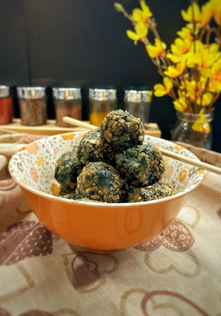 Ricetta POLPETTE DI ORTICHE E PATATE SENZA UOVA di renacooking