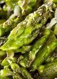 Immagine del passaggio 6 della ricetta Cestino di sfoglia mousse di asparagi&ricotta bacon croccante&ovetto di quaglia