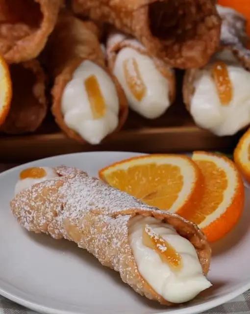 Ricetta Cannoli siciliani - Sicilia di farinapetra