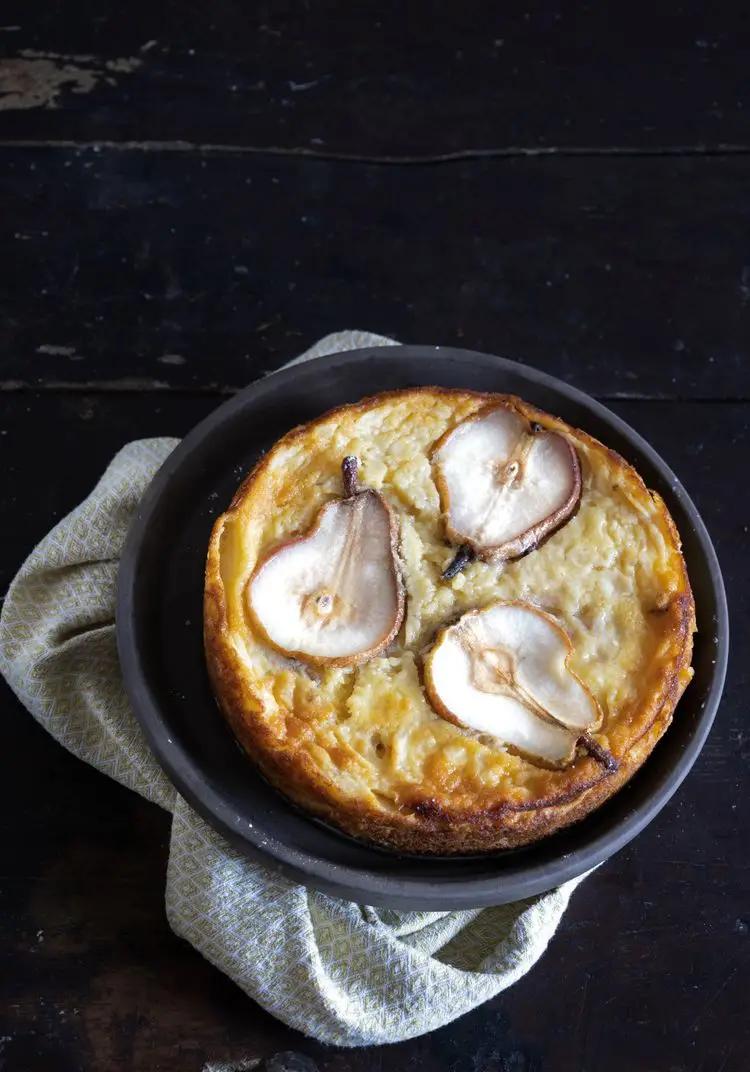 Ricetta Torta invisibile alle pere di Lacipollainnamorata