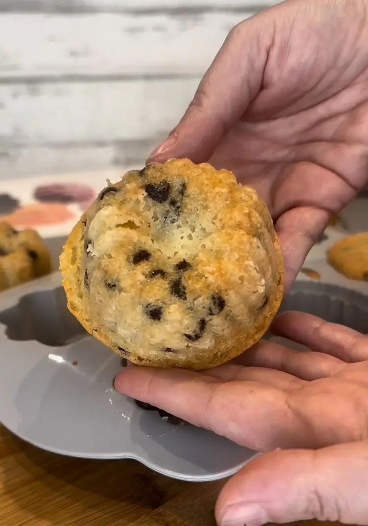 Ricetta Muffin panna, gocce di cioccolato e pesca di taniago74